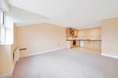 Second Floor, Two Bedroom Flat - Photo 4