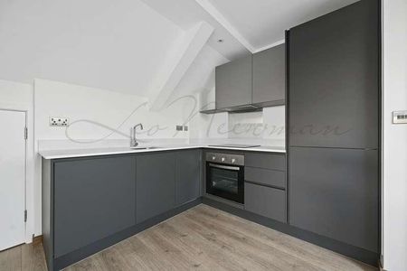 Ac Court, Thames Ditton, KT7 - Photo 3