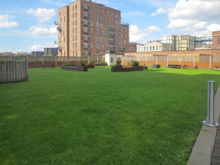 1 bedroom apartment to rent - Photo 4