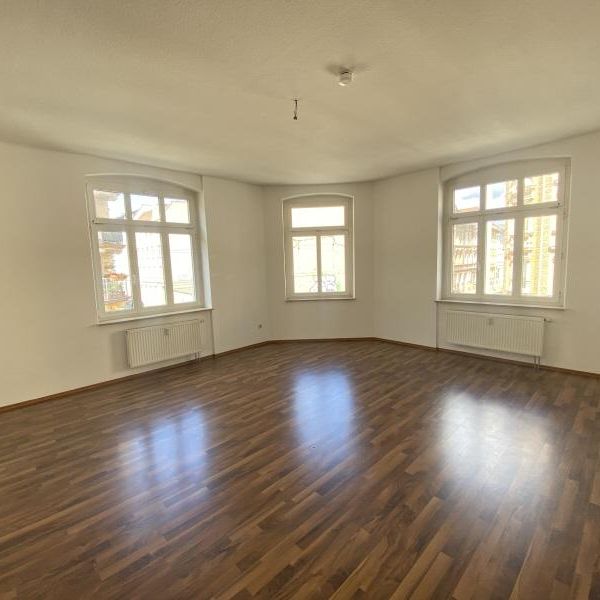 3R Whg. mit EBK in zentralter Lage - mit Ankleidezimmer & EBK - Photo 1