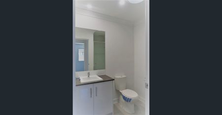 2 Bedroom Duplex - Photo 3