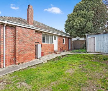 319 Chisholm Street, Black Hill - Photo 6