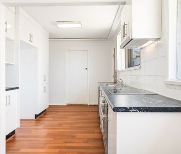 54 Hereward Highway, Blacktown NSW 2148 - House For Rent | Domain - Photo 5