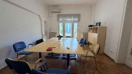Vila Interbelica I Str. Toamnei - Photo 3