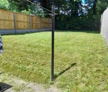 4 bedroom terraced house to rent - Photo 1