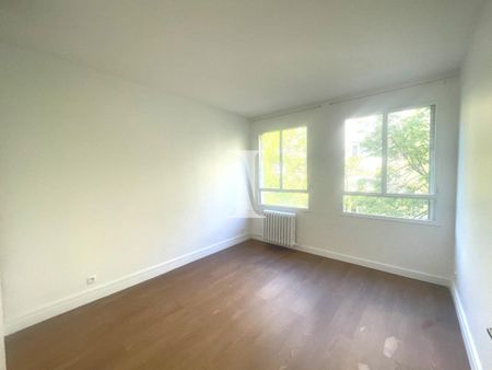 Location Appartement 2 pièces 45m² PARIS 13ème - Photo 5