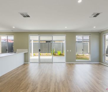 BRAND NEW MODERN LIVING - THREE BEDROOMS, ALL WITH ENSUITES - Photo 1
