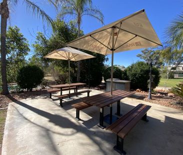 Furnished Studio Apartment - Photo 6