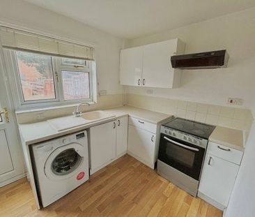 Haldene, Two Mile Ash - Photo 3