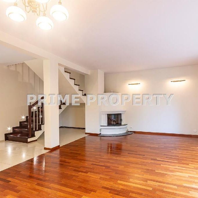 Dom Kraków Zwierzyniec powierzchnia 140.0 m² C389-WD-69342 - Photo 1