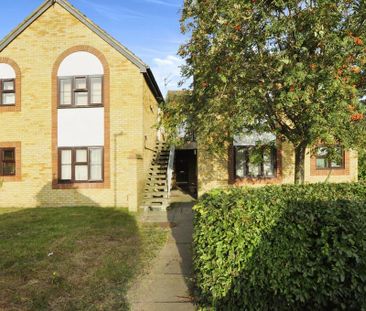 Studio to rent - Photo 6