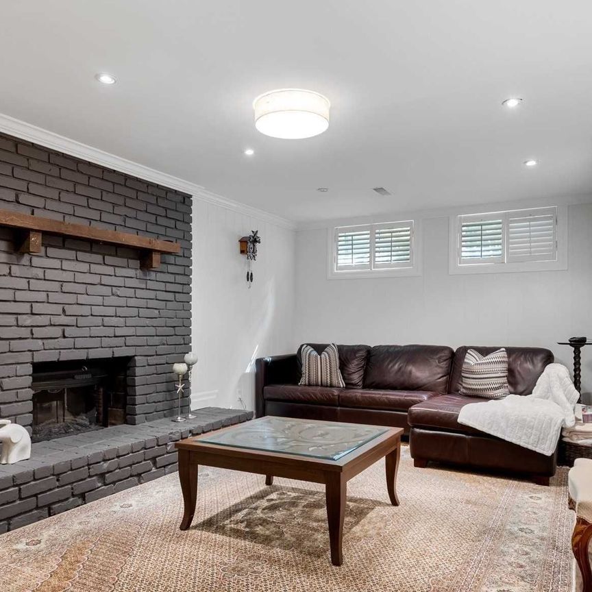 For Lease - 268 Chartwell Road, Oakville, Ontario - Photo 1