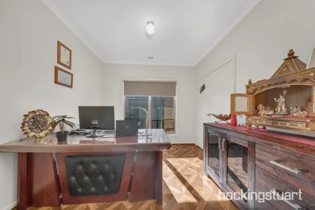 17 Gunther Way, - Photo 4