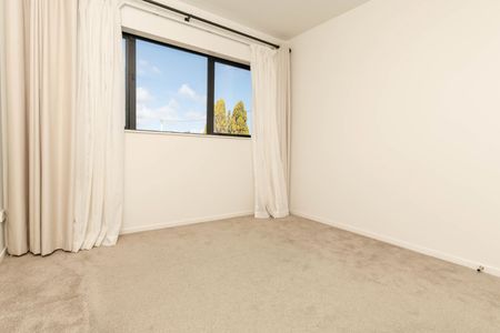 Spacious Family Living with Modern Comforts and Superb Location - Photo 3