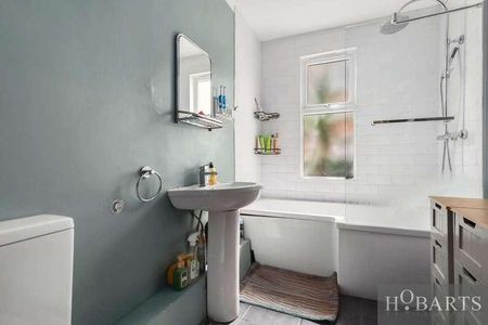 Crescent Road, Alexandra Park, London, N22 - Photo 4