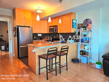#701 10055 118 Street Northwest - Photo 2