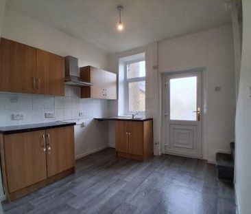 2 bedroom terraced house to rent - Photo 6