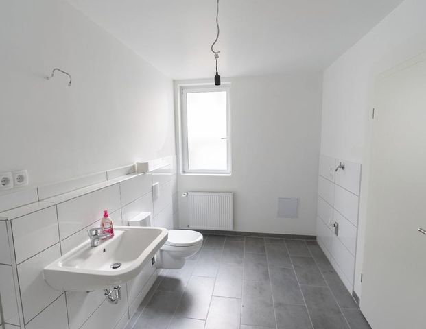 3 Zimmer Wohnung im Herzen von Lieblos, Tageslichtbad, 3ZKB - Photo 1