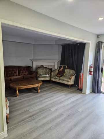 For Lease - 19 Arthurs Crescent, Brampton, Ontario - Photo 4