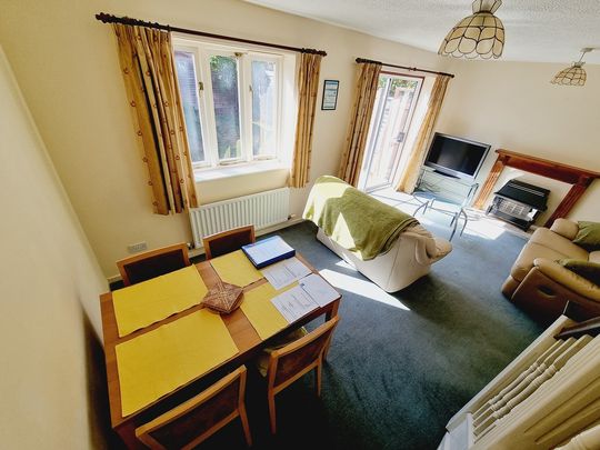 4 Bed Student Accommodation - Photo 1