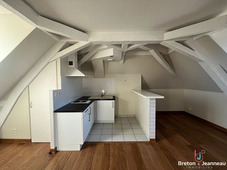 Location Appartement 1 pièce 24m² - Photo 2