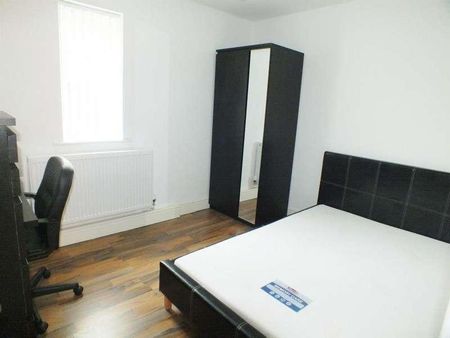 Bedroom -, Bawas Place - Alfreton Road, NG7 - Photo 4