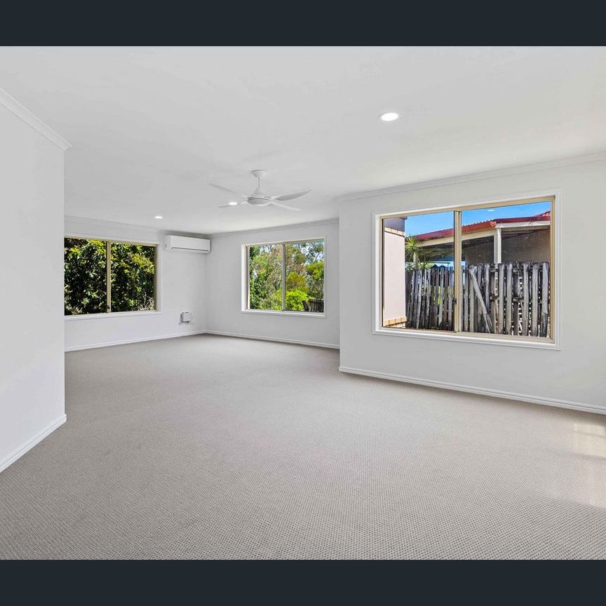 Freshly Renovated Family Home in a Quiet Burleigh Heads Cul-de-Sac - Photo 1