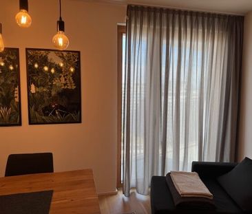 Urbanes Wohnen: 64m² | Wohnung mit zwei Balkonen im 18. OG | The Me... - Photo 1