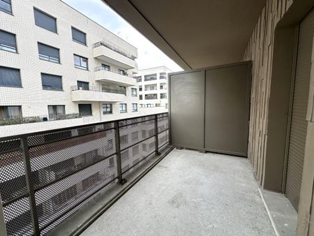 Location Appartement 3 pièces 66m² BORDEAUX 33800 - Photo 5