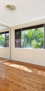 Convenience, Comfort & Family-Friendly Living - Photo 4