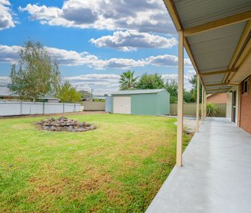 24 CAMPBELL AVENUE, Wodonga VIC 3690 - House For Rent | Domain - Photo 5