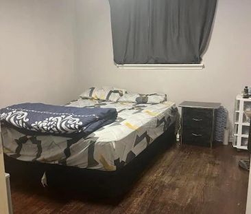 7 Forsythia Road #Upper - Photo 5