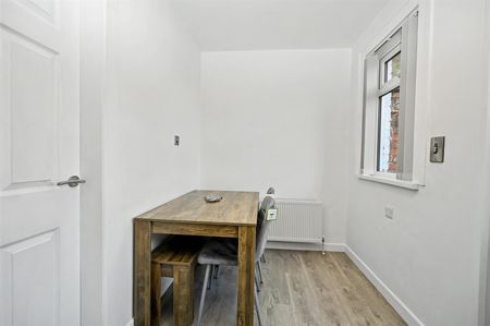 65 Olympia Drive, Belfast, BT12 6NG - Photo 3