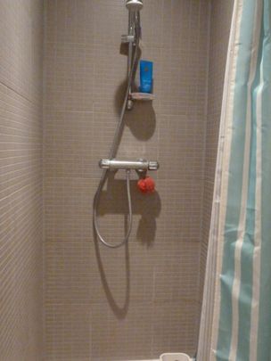 Gelijkvloers appartement te huur in Sint-Eloois-Vijve - Foto 1