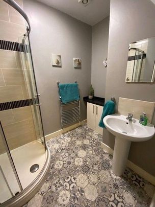 4 bedroom house share to rent - Photo 1