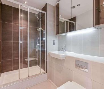 Oxborough House, Eltringham Street, Wandsworth, SW18 - Photo 4