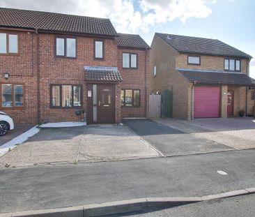 3 bedroom semi-detached house to rent - Photo 2