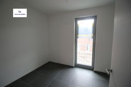 2 slaapkamer nieuwbouwappartement nabij centrum - Photo 4