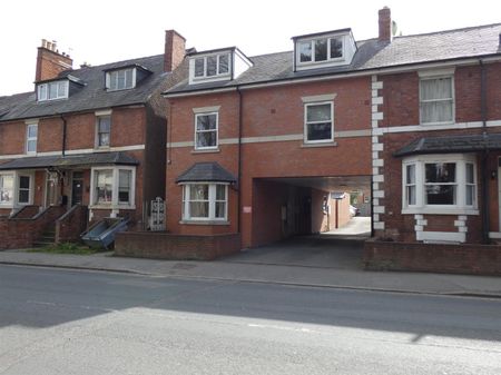 10 Ledbury Road, Hereford - Photo 5