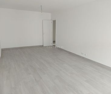 APARTAMENTO T2 PARA ARRENDAMENTO REMODELADO EM SETÚBAL - Photo 2