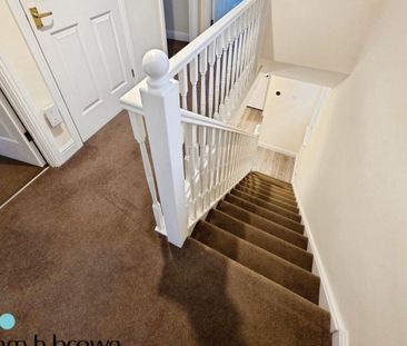 Poplar Close - Photo 5