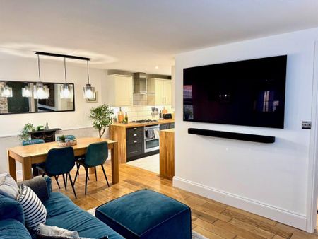 2 bedroom apartment to rent - Photo 2