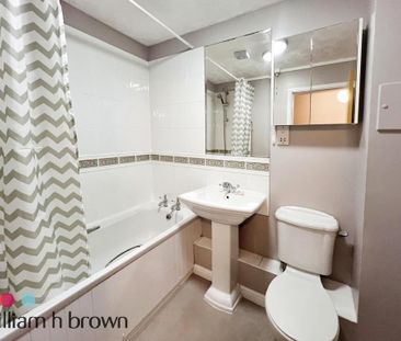 1 bedroom flat to rent - Photo 6