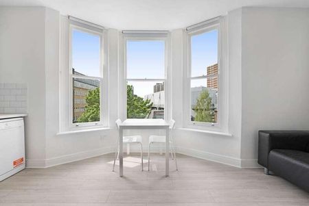 Richmond Way, Shepherds Bush, W12 - Photo 3