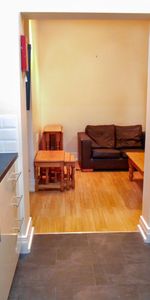 Deuchar Street, Newcastle Upon Tyne - Photo 3