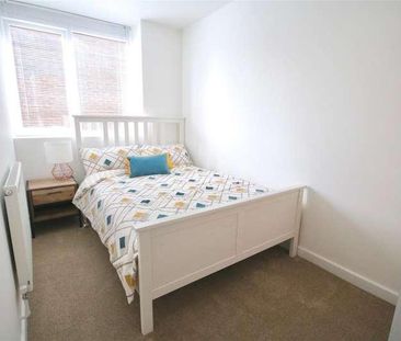 Enterprise House, Isambard Brunel Road, Portsmouth, PO1 - Photo 1
