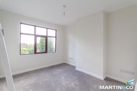 3 bedroom semi-detached house to rent - Photo 3