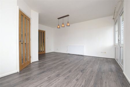 47, Newhall Green, Leeds, LS10 3RT - Photo 3