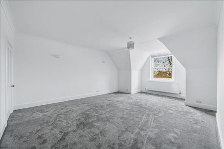 4 bedroom maisonette to rent - Photo 2