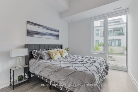 For Lease - 303 Broward Way Unit# 106, Innisfil, Ontario - Photo 4